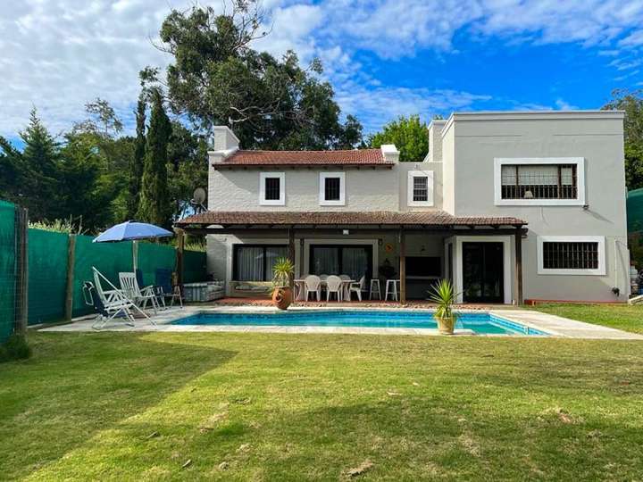Casa en venta en Rambla General Artigas, Punta Del Este