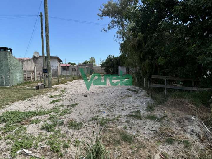 Terreno en venta en El Pinar, Canelones