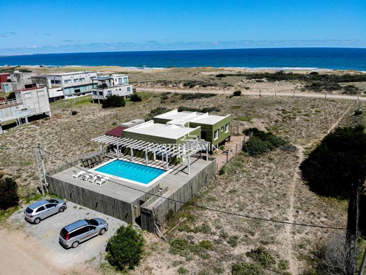 Casa en venta en Rambla General Artigas, Punta Del Este