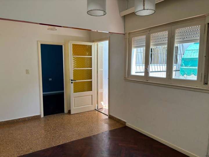 Edificio en venta en Las Casas, 3701, Ciudad Autónoma de Buenos Aires