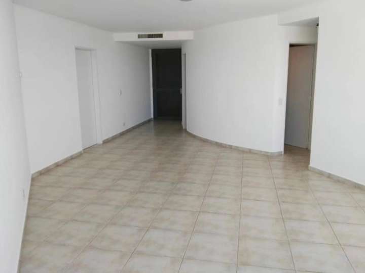 Departamento en venta en Hipólito Yrigoyen, 695, Municipio de General Roca