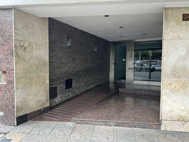 Departamento en venta en Avenida Doctor Ricardo Balbín, 2447, Ciudad Autónoma de Buenos Aires