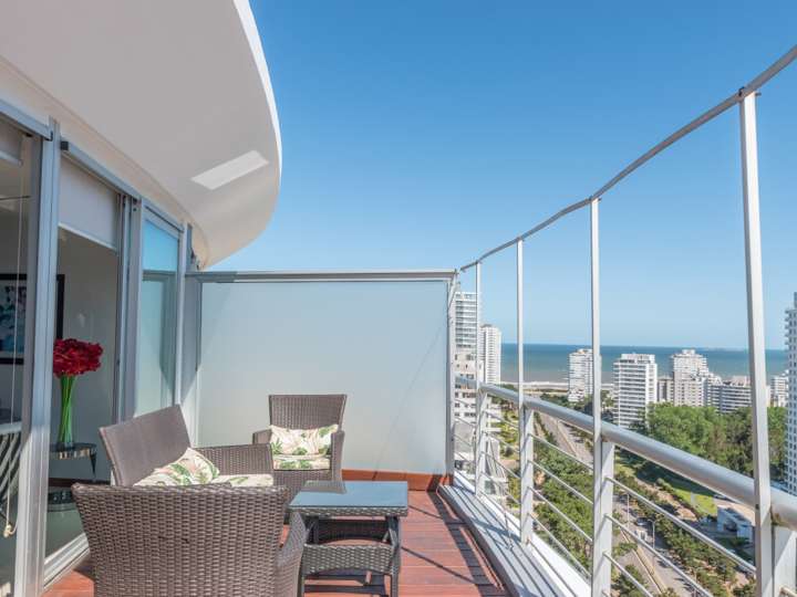 Apartamento en venta en Avenida Franklin Delano Roosevelt, Punta Del Este