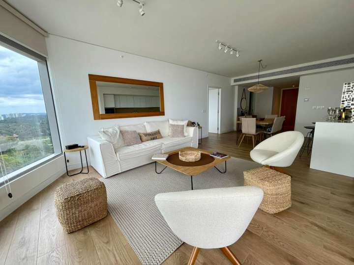 Apartamento en venta en Punta Del Este