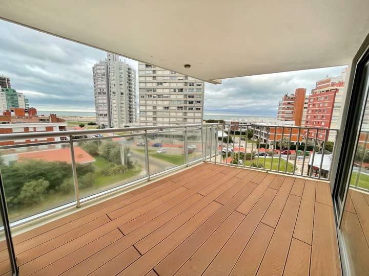 Apartamento en venta en Punta Del Este