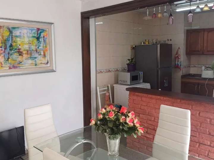 Apartamento en venta en Avenida Dámaso Antonio Larrañaga, Montevideo