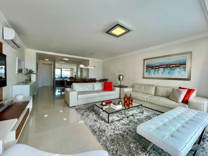 Apartamento en venta en Punta Del Este