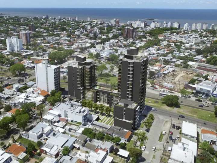 Apartamento en venta en Avenida General Rivera, Montevideo
