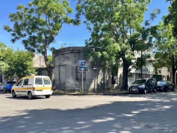 Terreno en venta en Yaguarón, Montevideo