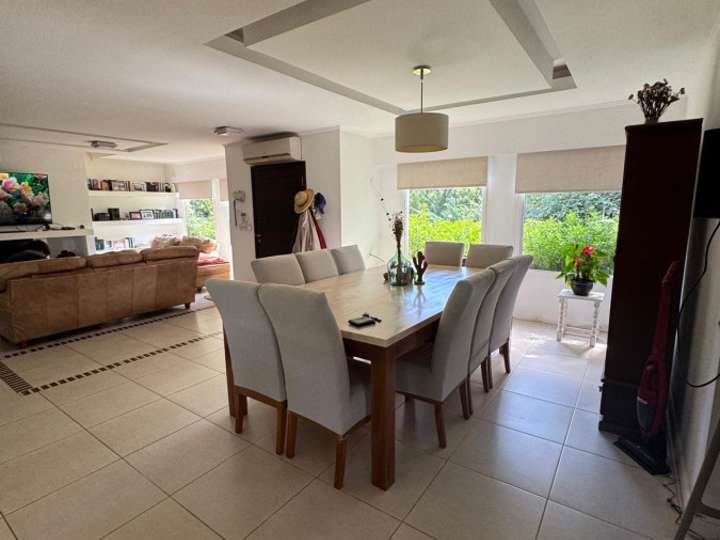 Casa en venta en Avenida Víctor Hugo, Maldonado