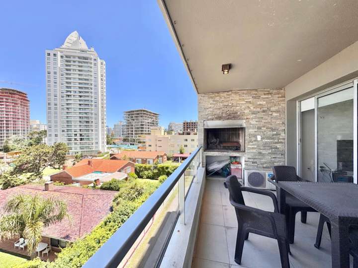 Apartamento en venta en Leyenda Patria, Punta Del Este