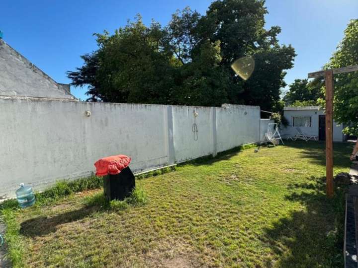 Casa en venta en Monasterio, Hurlingham