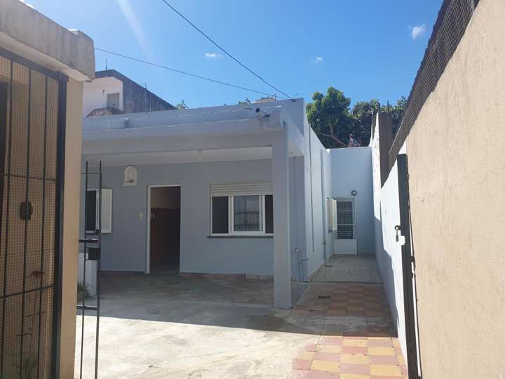 Casa en alquiler en El Rodeo, 634, El Palomar