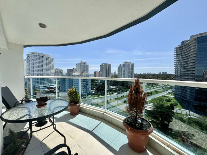 Apartamento en venta en Punta Del Este