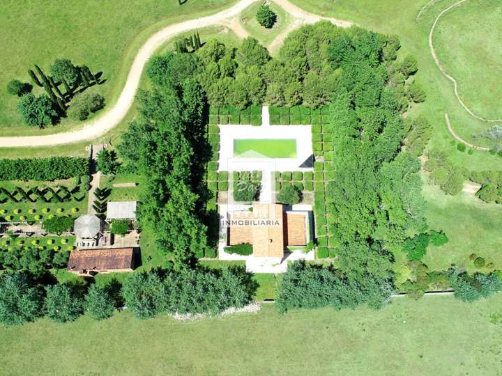 Granja en venta en El Tesoro