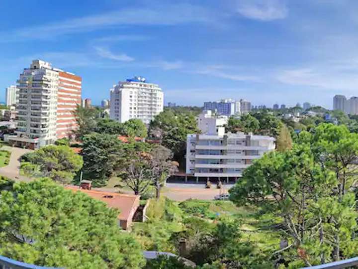 Apartamento en venta en Punta Del Este