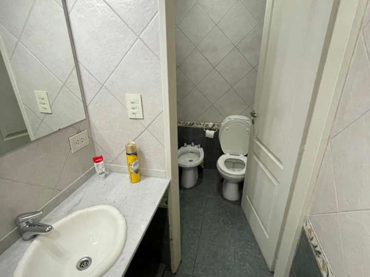 Edificio en venta en Llavallol, 1528, Haedo