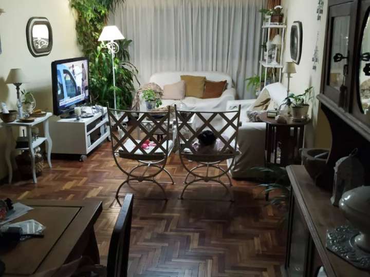 Apartamento en venta en Mercedes, Montevideo