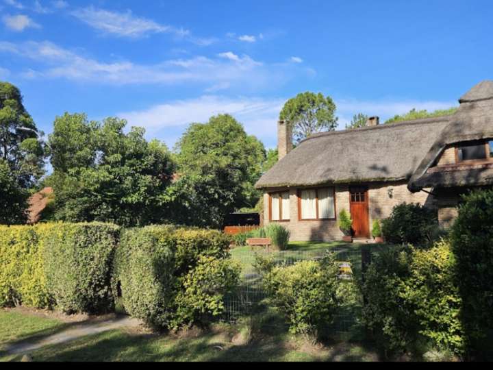 Casa en venta en Pinares, Maldonado