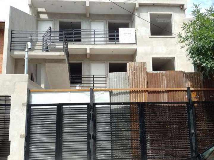 Departamento en venta en Bolívar, 2549, Lomas del Mirador