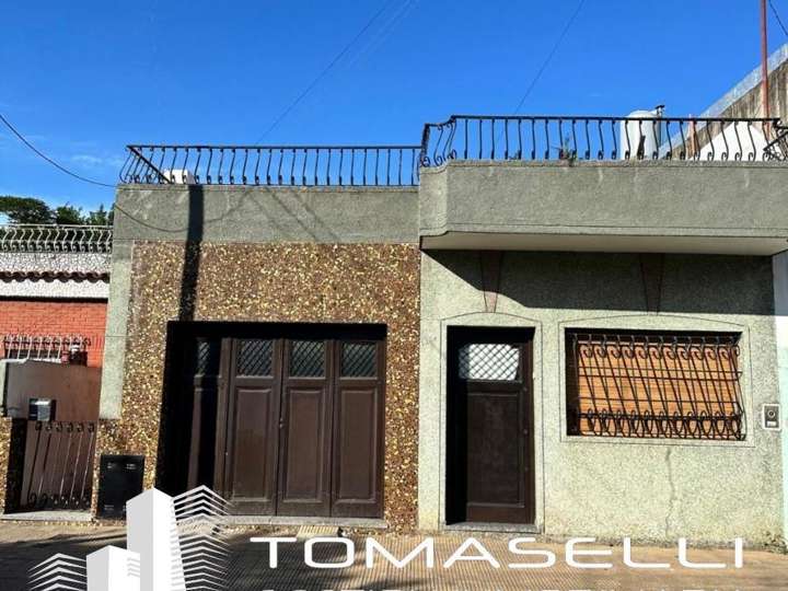 Casa en venta en Caaguazú, 1068, Buenos Aires