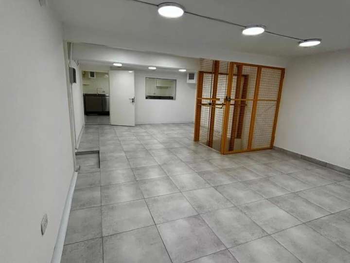 Comercial / Tienda en venta en 251 - Federico Lacroze, 3002, Ciudadela