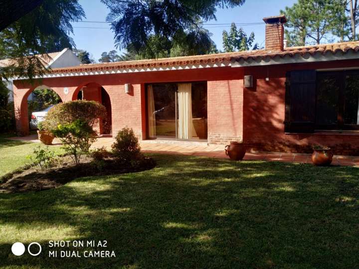 Casa en venta en Pinares, Maldonado