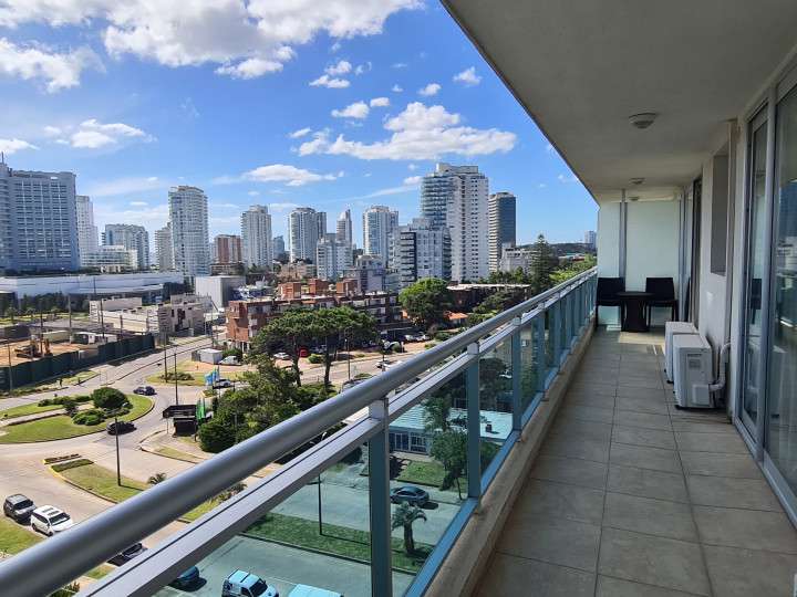 Apartamento en venta en Punta Del Este