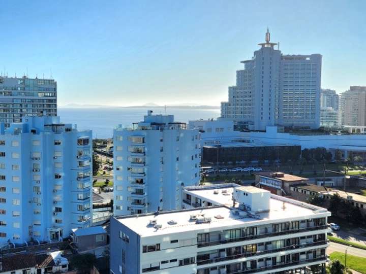 Apartamento en venta en Punta Del Este