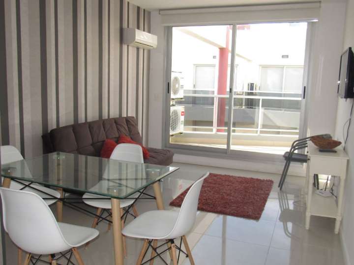 Apartamento en venta en La Salina (Calle 9), Punta Del Este