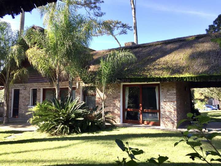 Casa en venta en Pinares, Maldonado