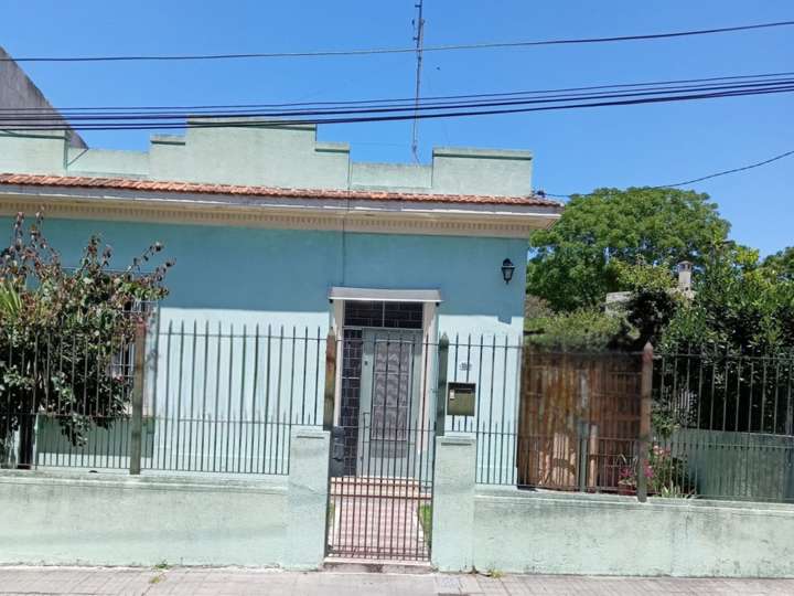 Casa en venta en Yaguarón, Montevideo