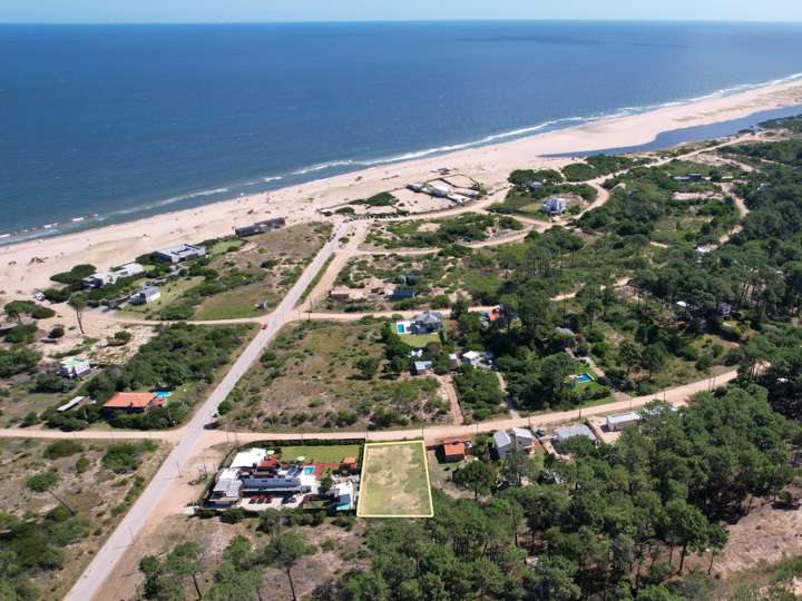 Terreno en venta en El Gratil, Maldonado