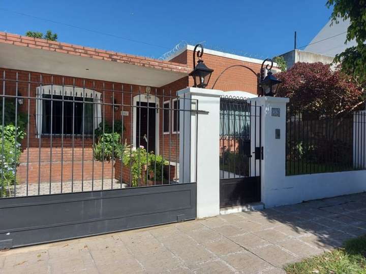 Casa en venta en Blas Parera, 438, Buenos Aires