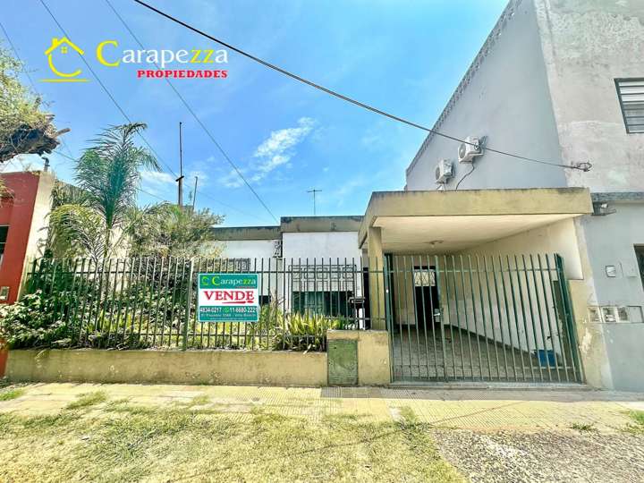 Casa en venta en 837 - Claudio Castro, 1518, Martín Coronado