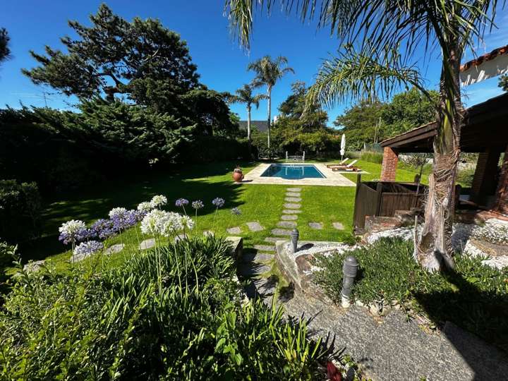 Casa en venta en Pinares, Maldonado