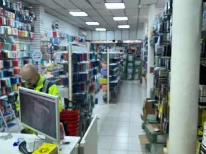 Comercial / Tienda en venta en Colonia, Montevideo