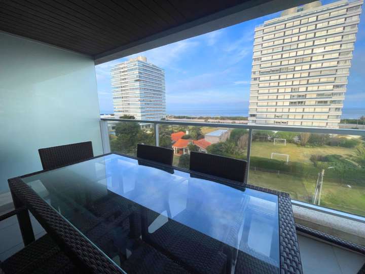 Apartamento en venta en Tabaré, Punta Del Este