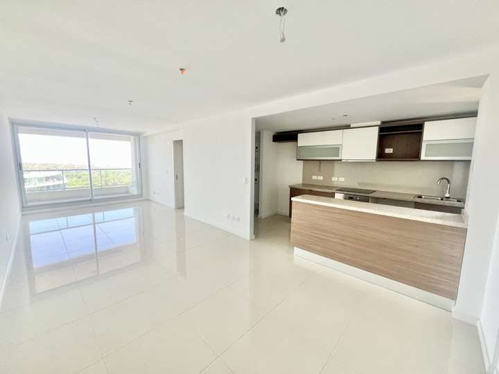 Apartamento en venta en Iguazú, Punta Del Este