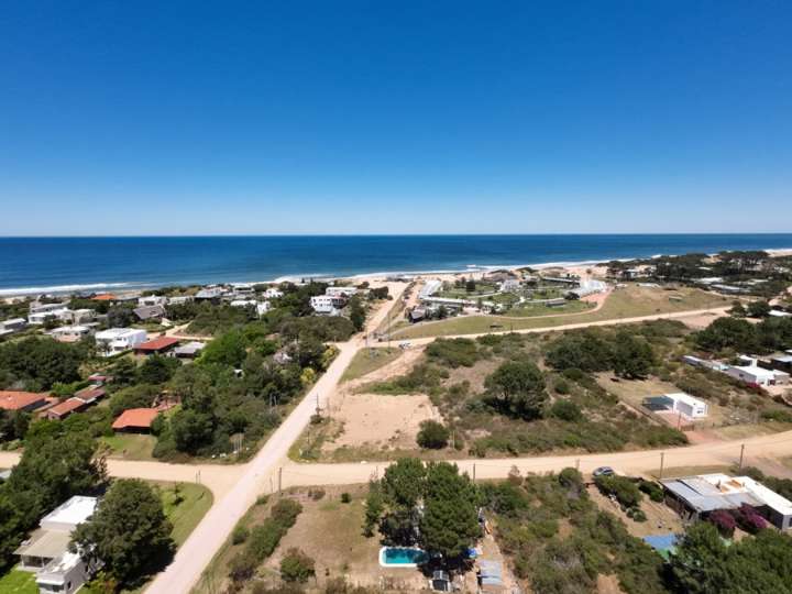 Terreno en venta en Del Rizo, Punta Ballena