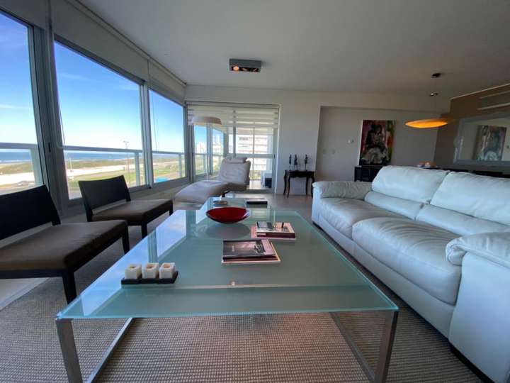 Apartamento en venta en Punta Del Este