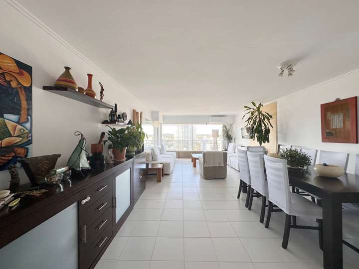 Apartamento en venta en Punta Del Este