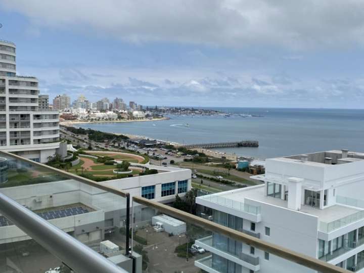 Apartamento en alquiler en Punta Del Este