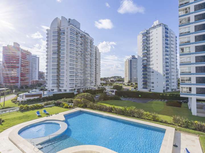 Apartamento en venta en Punta Del Este