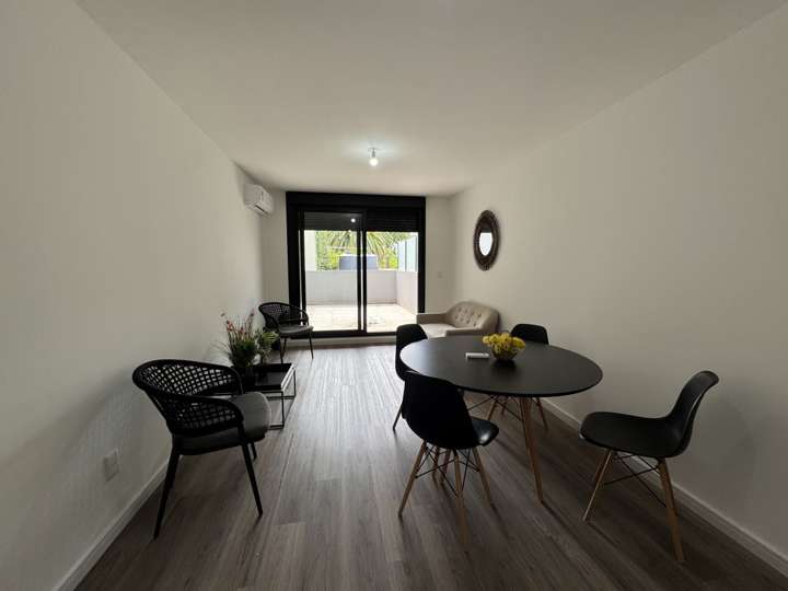 Apartamento en venta en Avenida Luis Alberto de Herrera, Montevideo