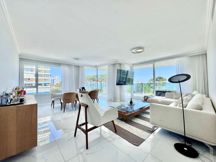 Apartamento en venta en Punta Del Este