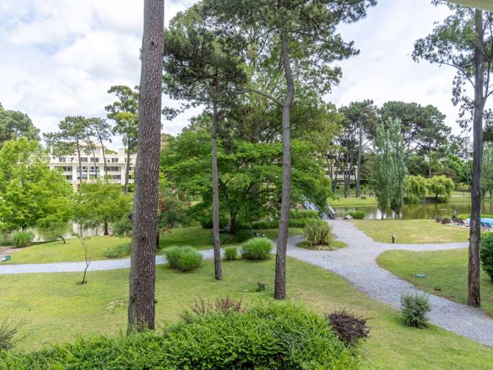 Apartamento en venta en Gaviotas, Punta Ballena