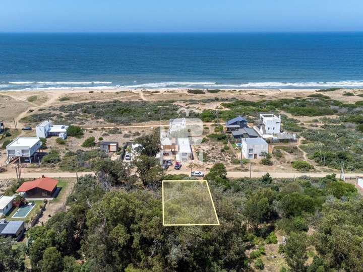 Terreno en venta en De Los Eucaliptus, Maldonado