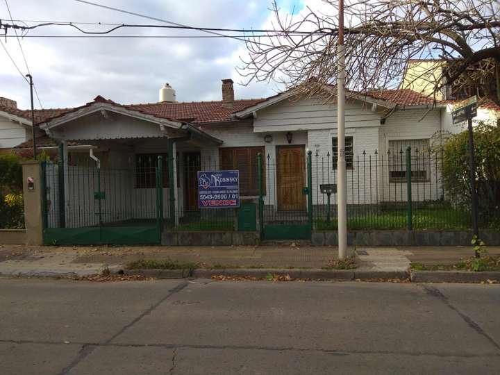 Casa en venta en 733 - Aviador Lilienthal, Ciudad Jardín Lomas del Palomar