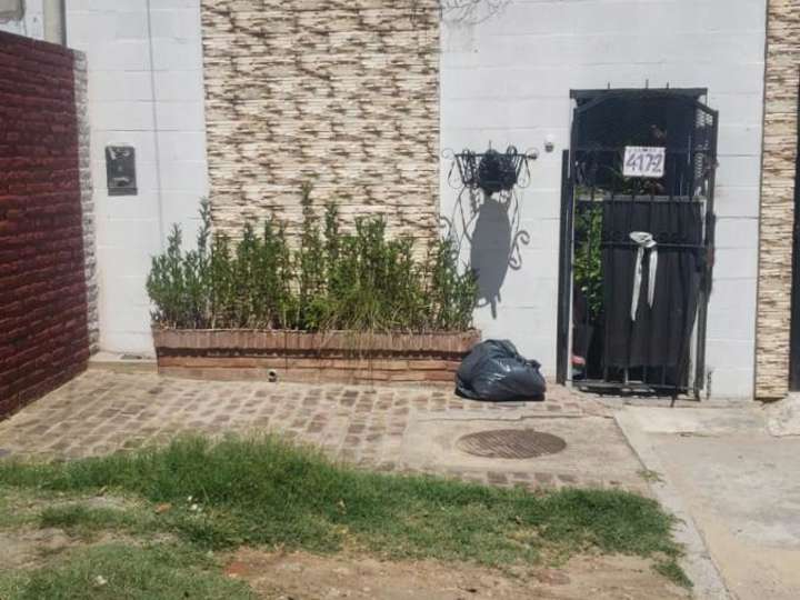 Edificio en venta en Larrea, 4153, La Tablada